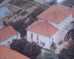 Le Domaine de Grille-Midi, viticulteur à Fleurie, entre Mâcon et Lyon